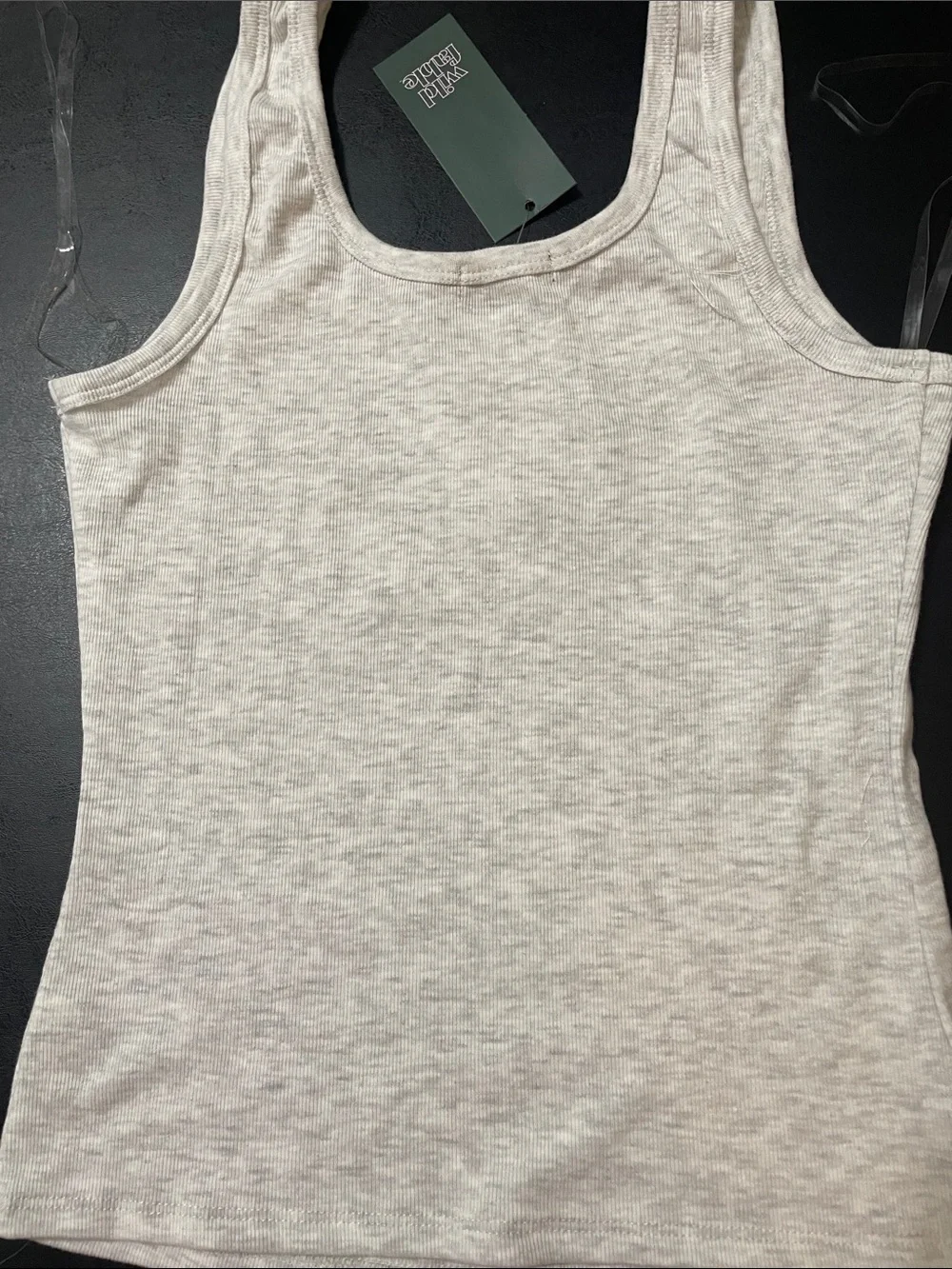 Wild Fable light gray Girls Tank Top w  Gold Shell Accent on Front Sz. M NWT